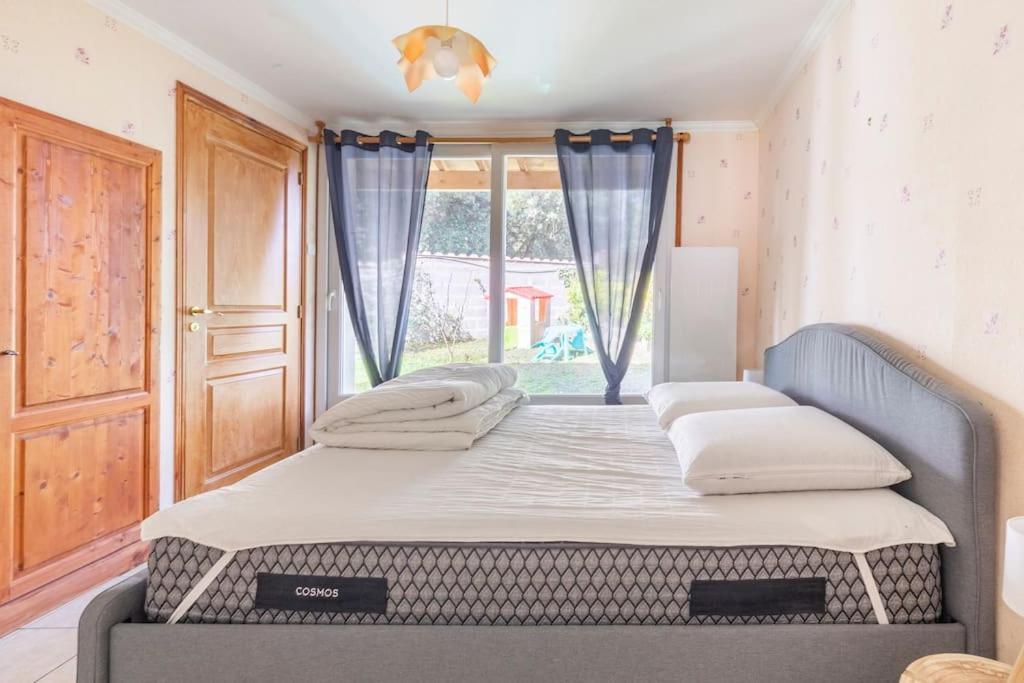 La Maison Des Epinouses Chaucre Zewnętrze zdjęcie